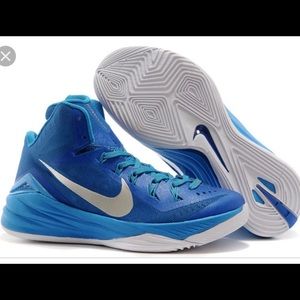 FLASH SALE 24 hours NIKE HYPERDUNK 2014 size 8 men